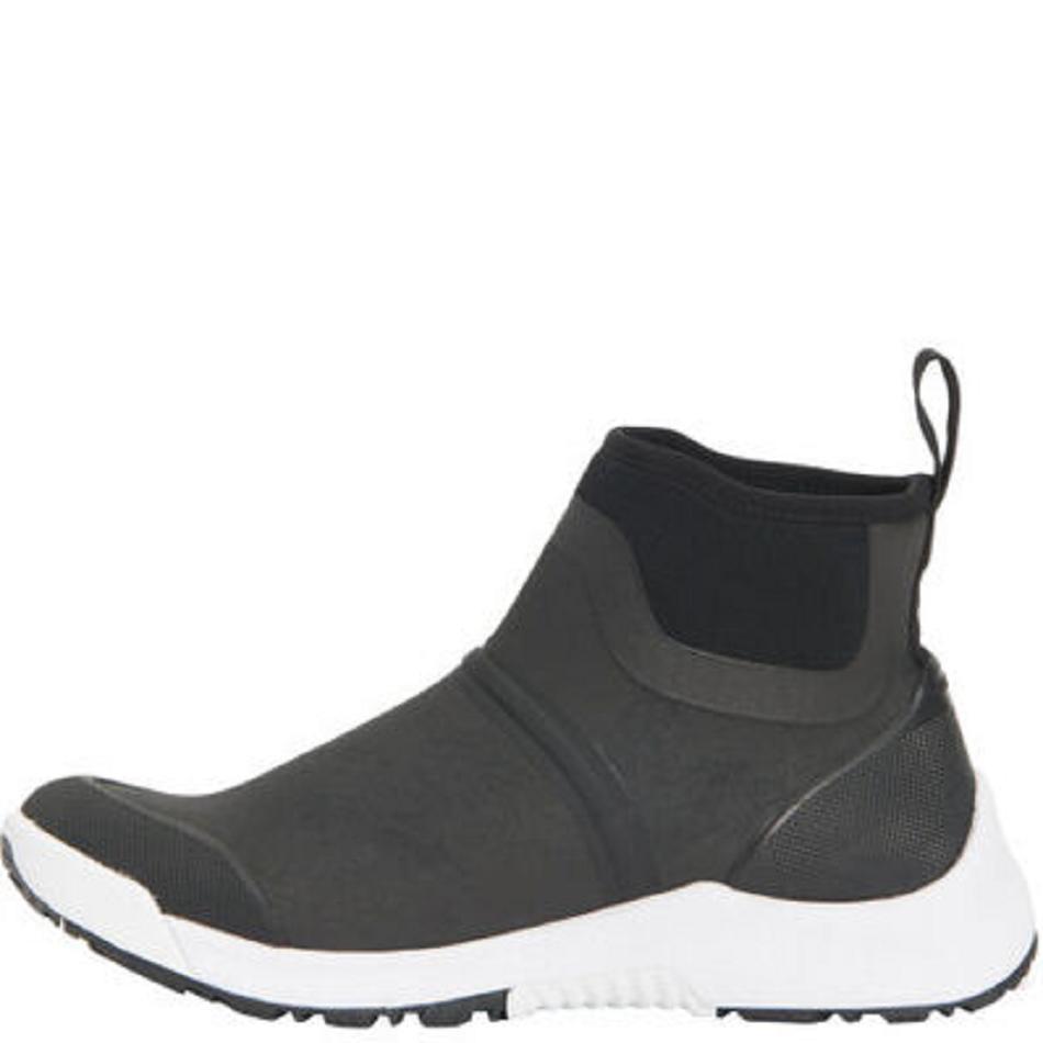 Muck Boot Outscape Chelsea Slip On Women's Shop All Black | US_QX4995